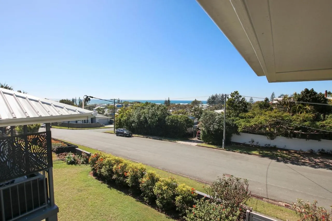 Henzell Street 28 Dicky Beach Caloundra